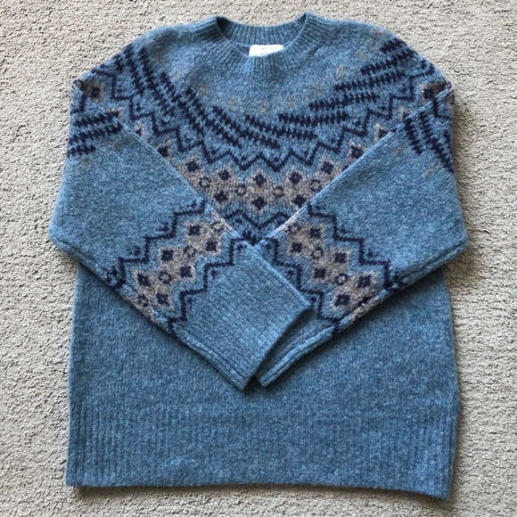 Aritzia Cosmic Wool Cashmere Crewneck Sweater. - Picture 2 of 6